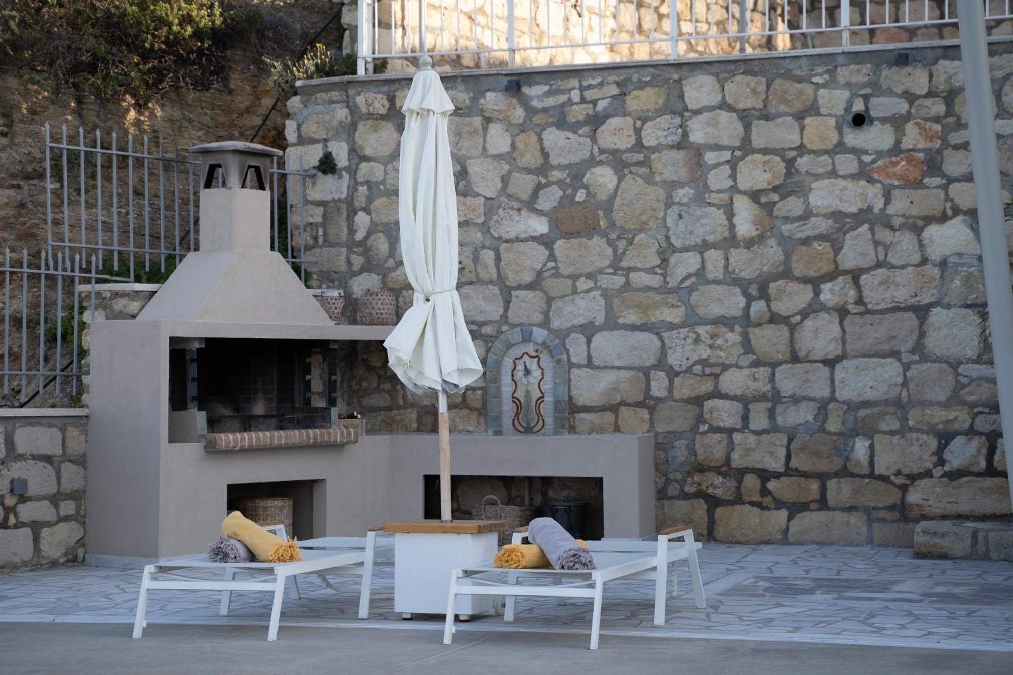 Amazing View Villa Aliki With Infinity Pool & Spa Ligaria  Bagian luar foto