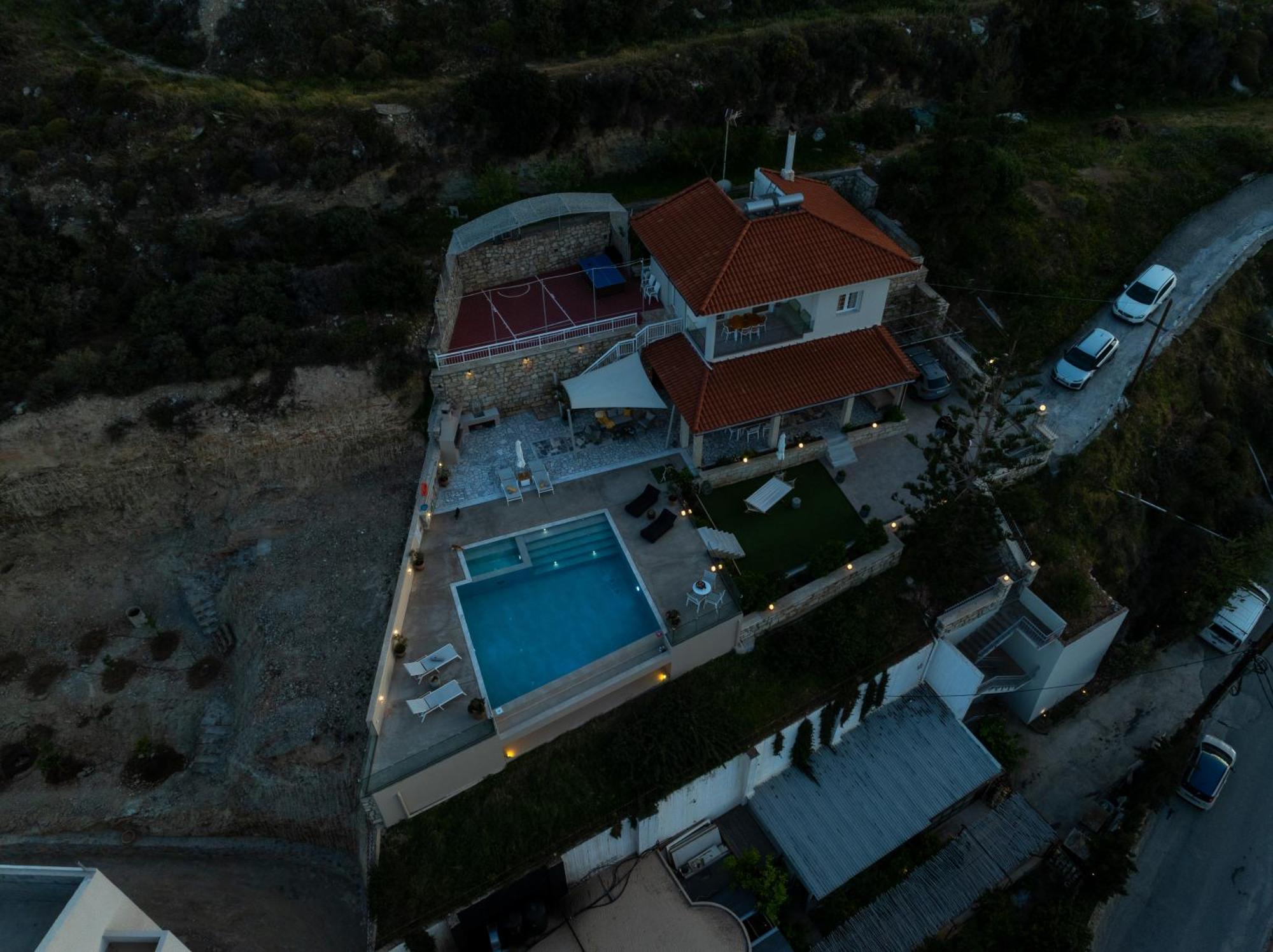 Amazing View Villa Aliki With Infinity Pool & Spa Ligaria  Bagian luar foto